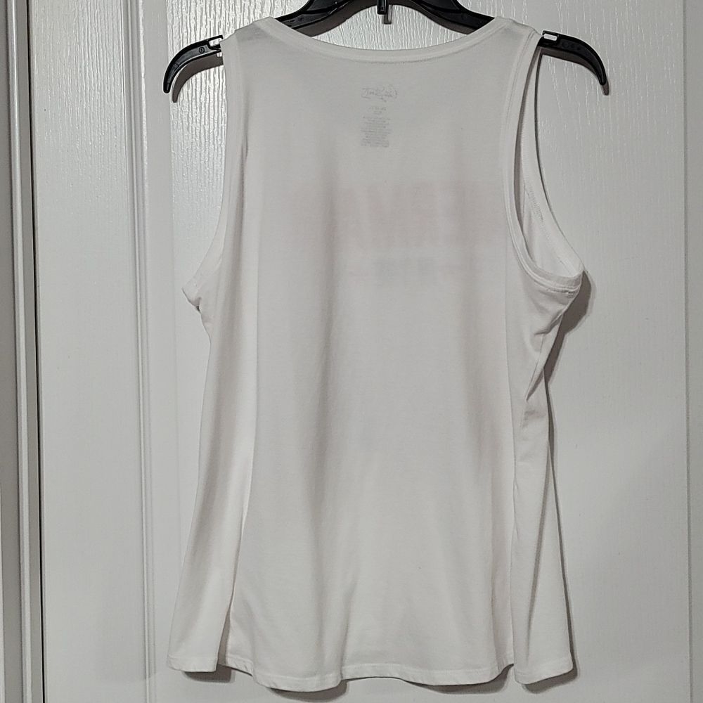 🦋3/$15💰Tank Top  - Picture 3 of 3